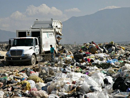 EdoMéx recibe 9 mil toneladas de basura de la CDMX