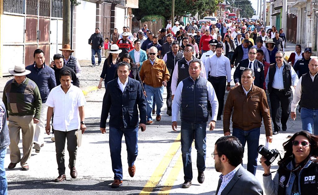 Alcalde Municipal visita zona norte de Toluca para escuchar solicitudes de la población