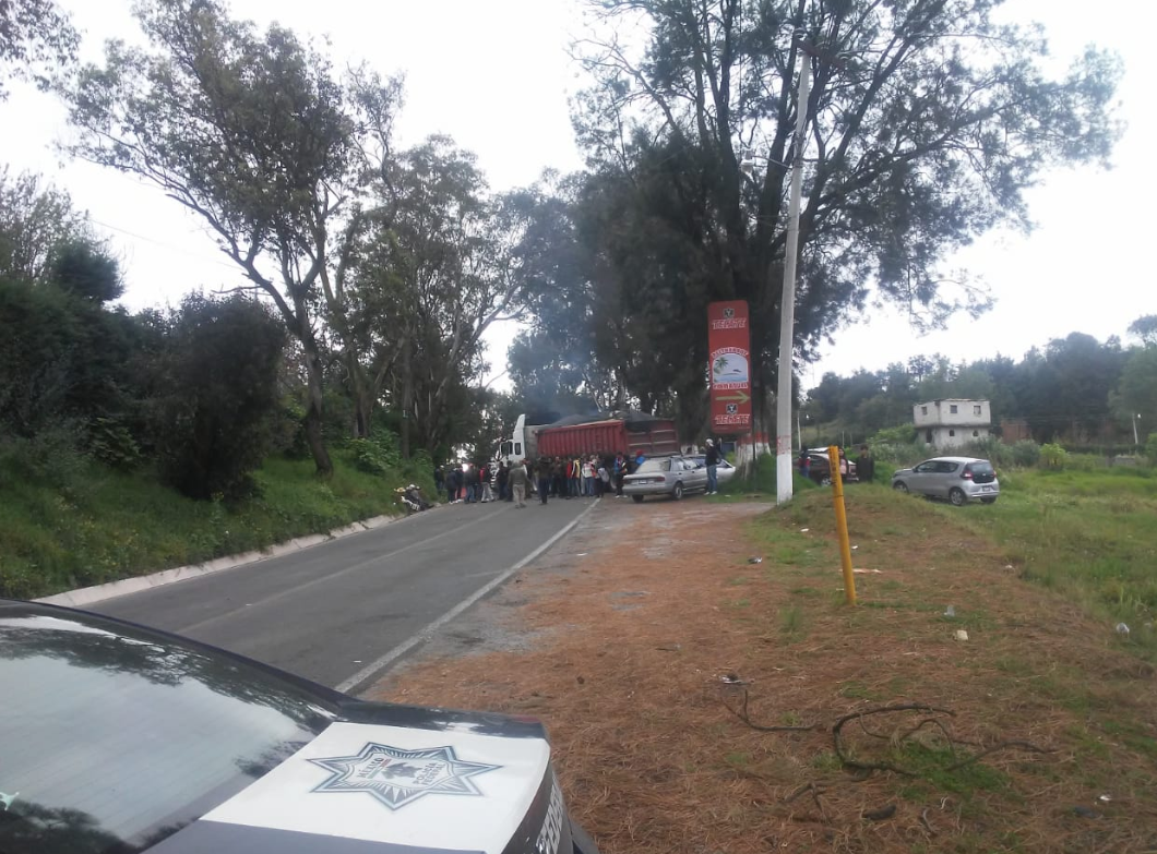 Cerrada carretera Toluca-Tenancingo