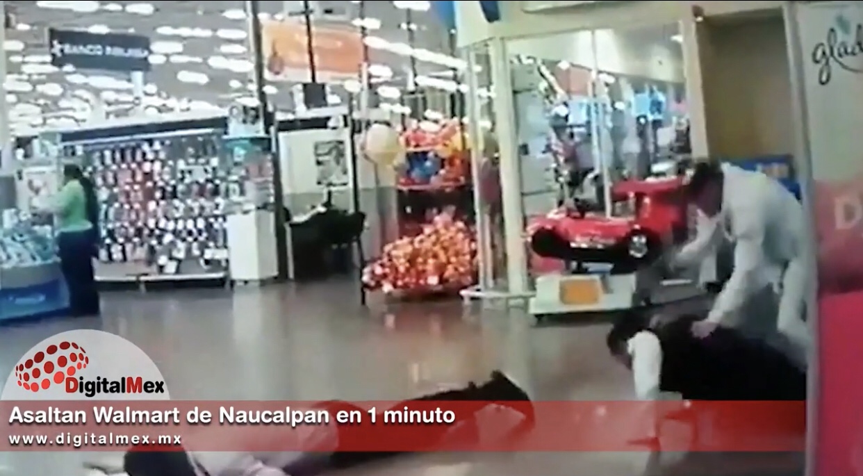 Video: Asaltan Walmart de Naucalpan en un minuto