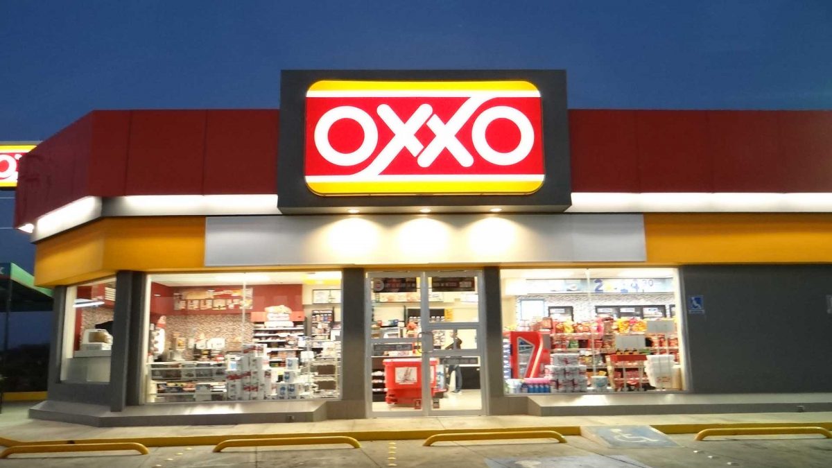 Estas son las nuevas reglas para comprar cerveza en OXXO