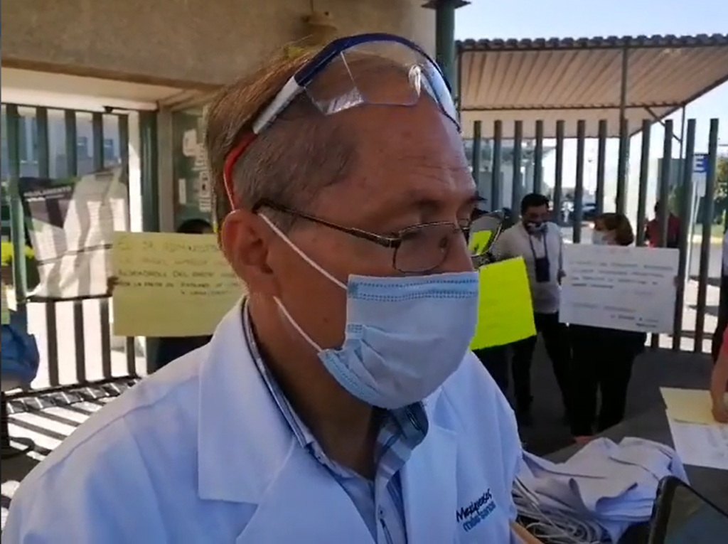 VIDEO || Protestan por insumos incompletos en Hospital Adolfo López Mateos, Toluca