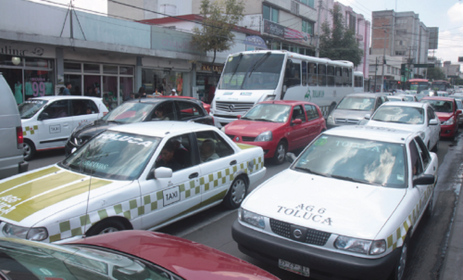 Taxis colectivos: Los más peligrosos en el Valle de Toluca