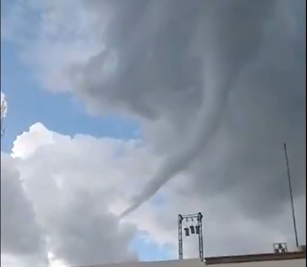 [VIDEO] Captan nube embudo en Hidalgo y se hace viral