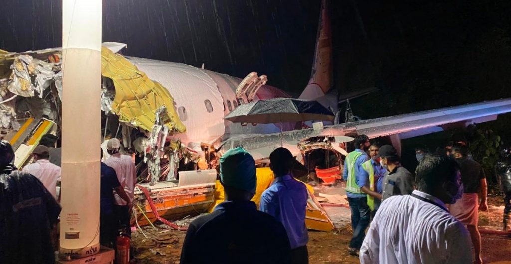 Accidente aéreo en la India deja varios heridos