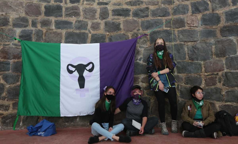 Feministas de Toluca, proclaman a favor del aborto legal 