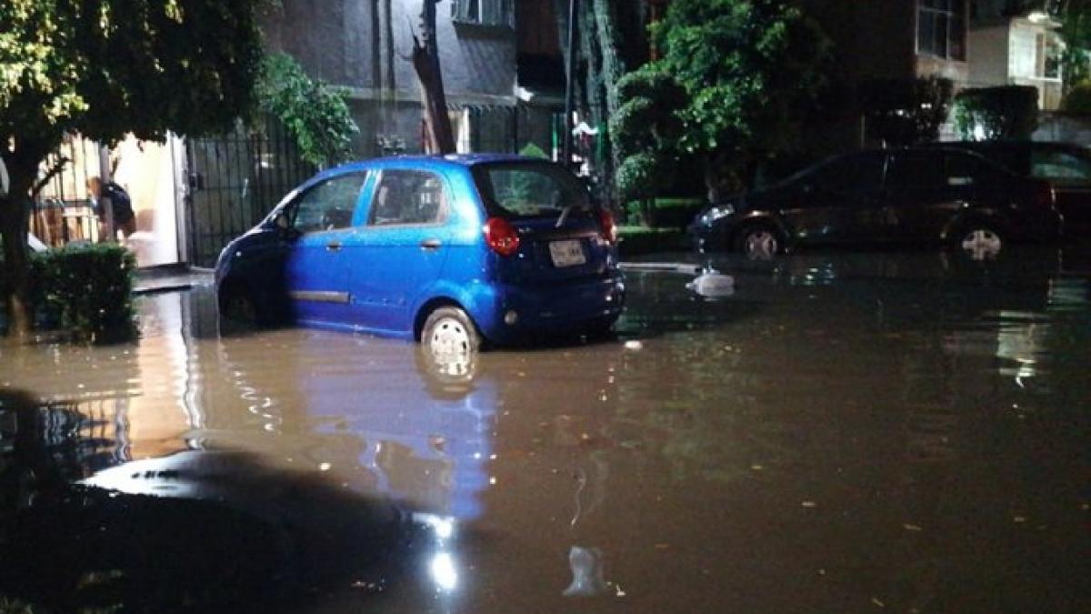 Mujer murió ahogada en su casa tras inundarse por lluvias en la CDMX