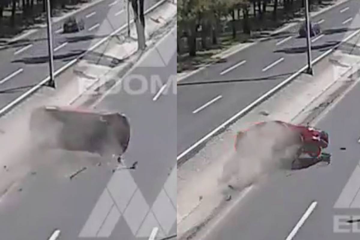 (VIDEO) Así salió volando este auto en carretera de Toluca