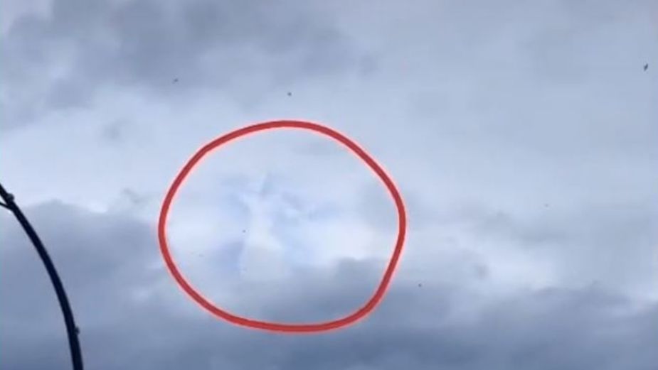 Tiktoker capta supuesta figura endemoniada en el cielo, se vuelve viral