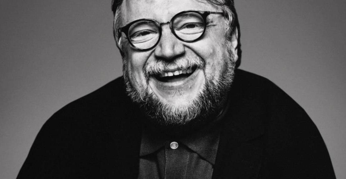 Guillermo del Toro anuncia que en 2021 apoyará con viajes a mexicanos destacados.