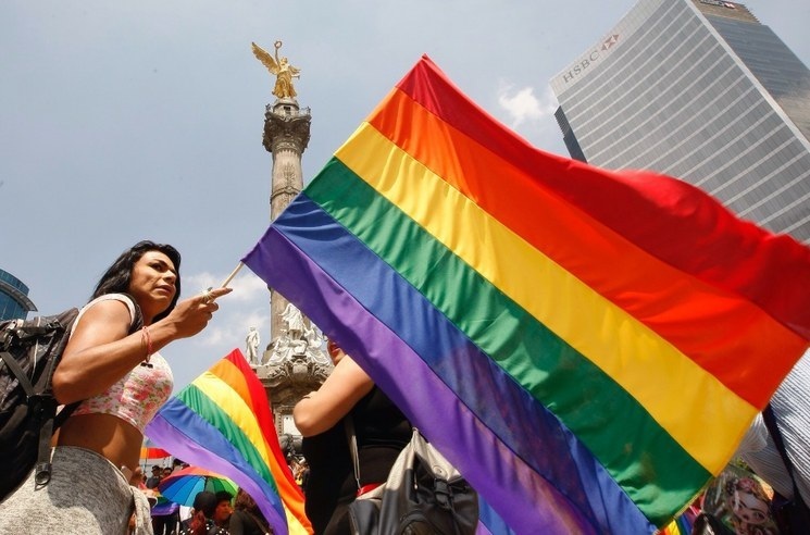 Aprueban matrimonio igualitario en Puebla