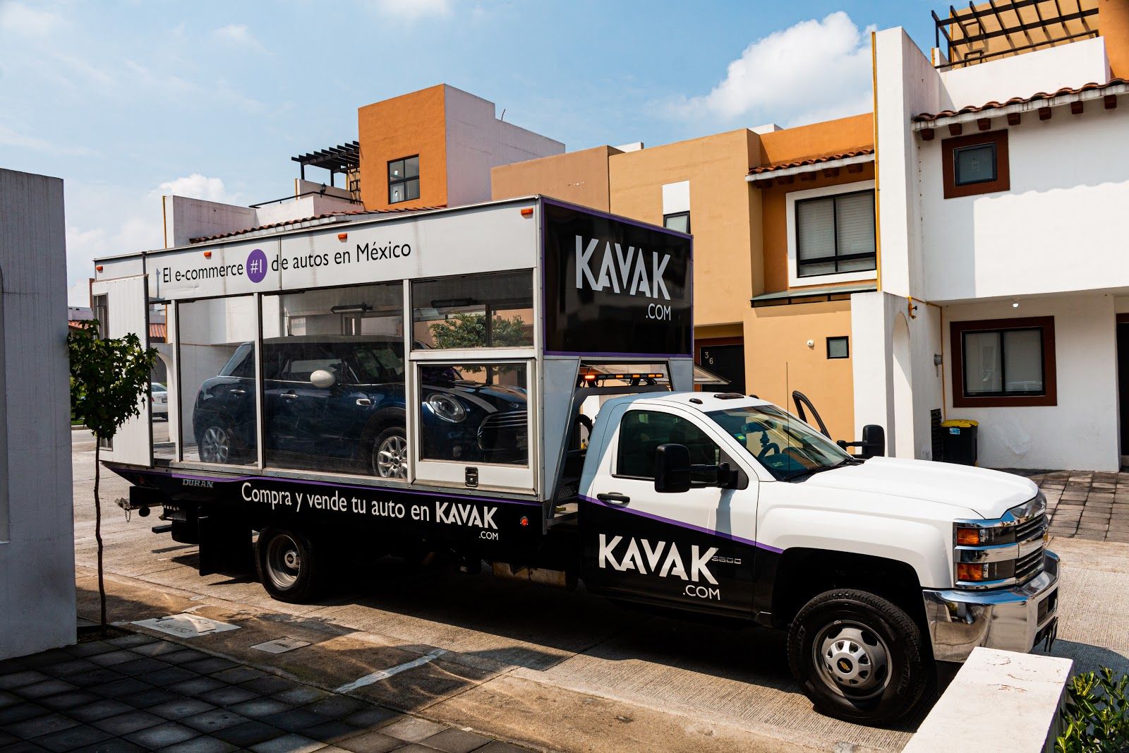 Kavak ofrecerá autos seminuevos con cero pesos de enganche