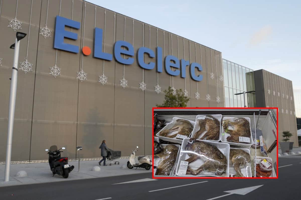 Supermercado en Francia vende animales completos en bandejas de plástico