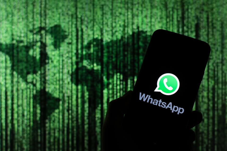 ¿Apps para espiar WhatsApp realmente sirven?