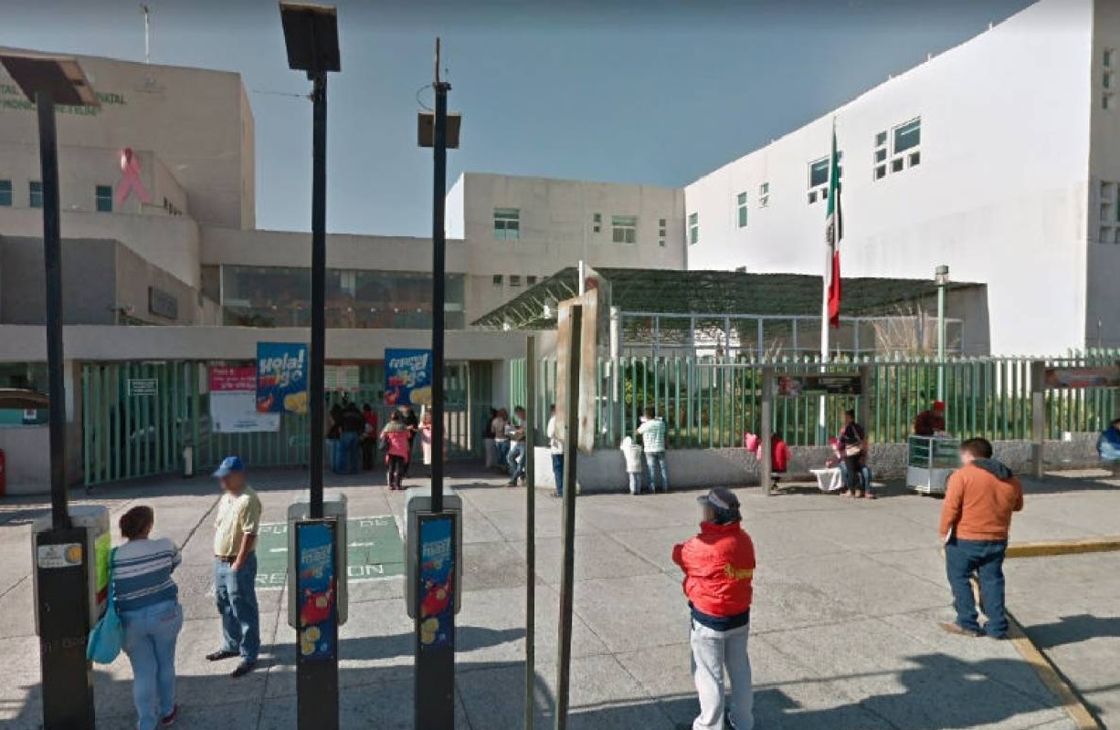 Personal del hospital «Mónica Pretelini» fue encerrado por quejarse ante vacuna COVID-19
