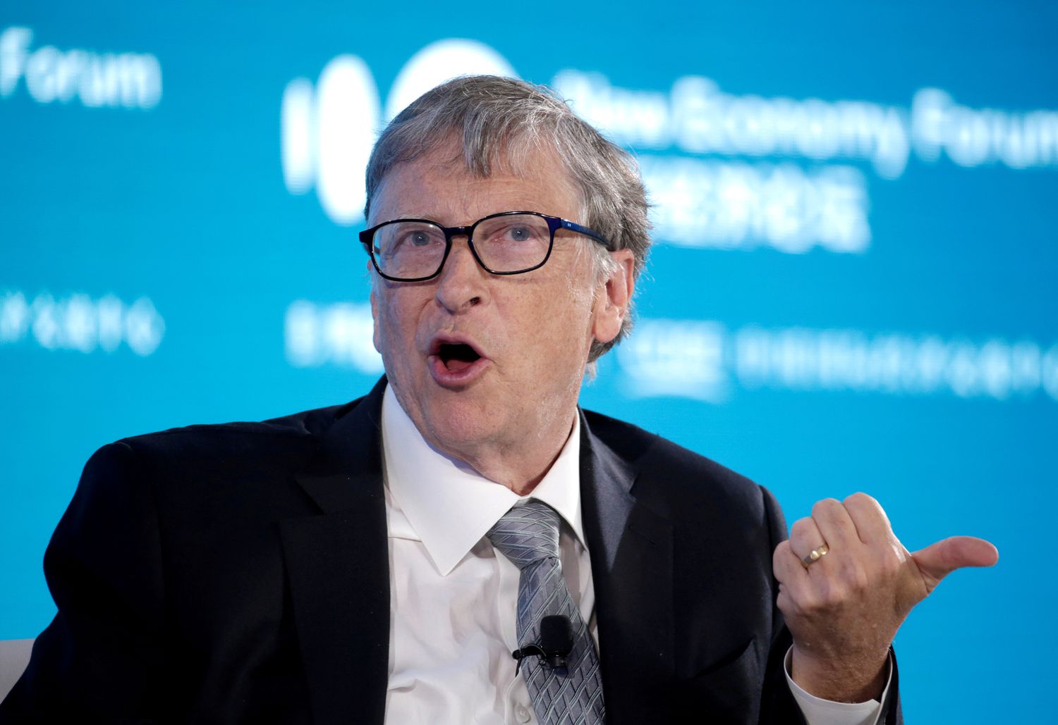 Este día acabará la pandemia: Bill Gates
