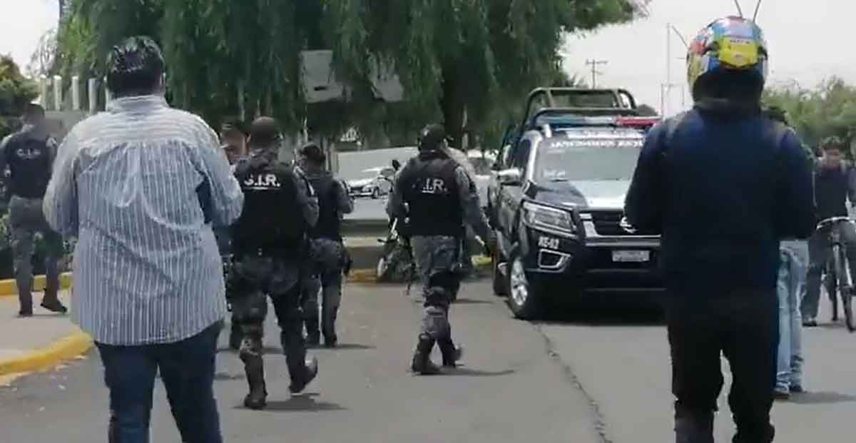 Se despliegan policías en Metepec por presunta balacera