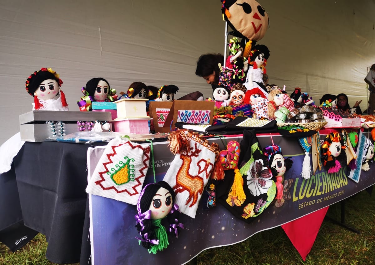Disfruta del Festival de las Luciérnagas 2021 y de sus artesanías