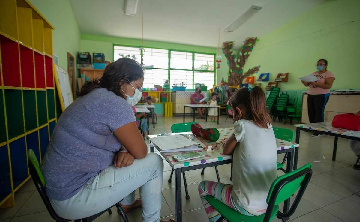 Becas Edomex 2021 - ¿Cómo solicitar apoyo de 8 mil pesos para educación básica?