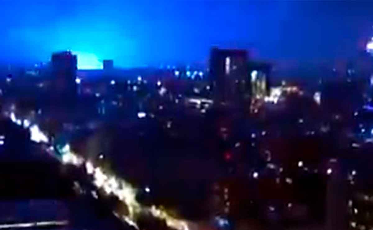 Reportan extrañas luces en el cielo antes del fuerte sismo en Guerrero