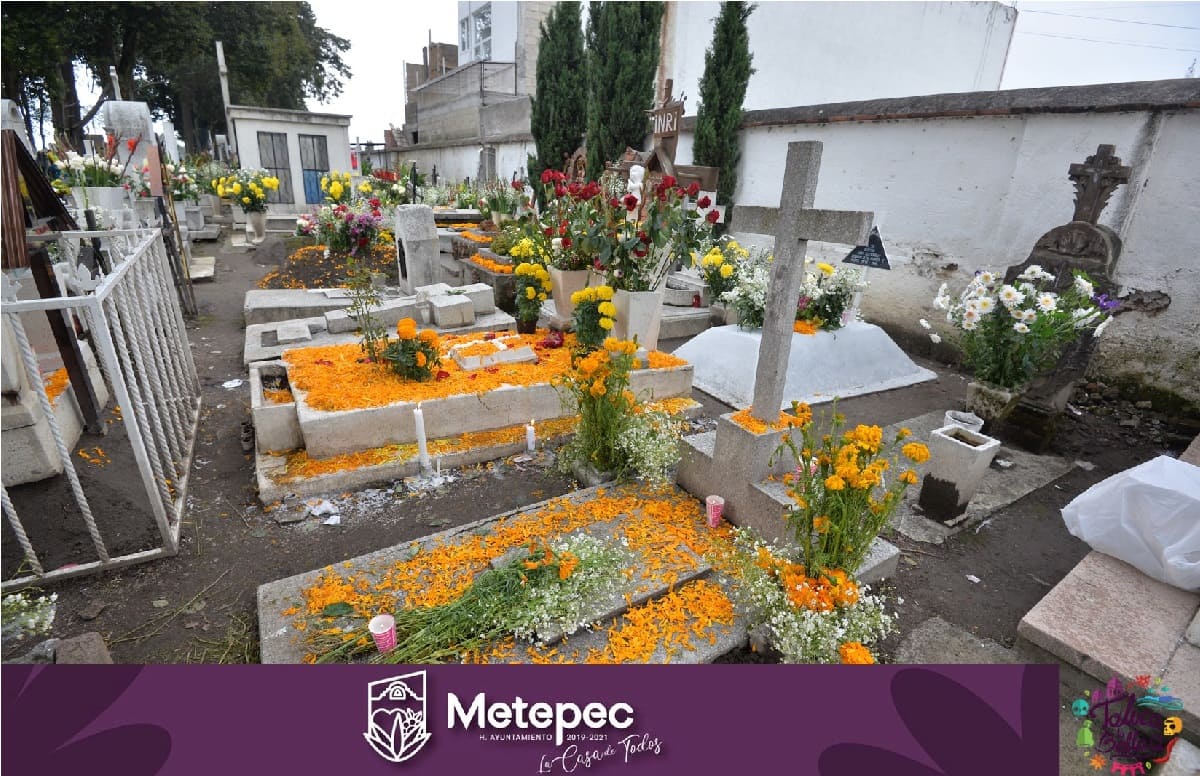 El panteón municipal de Metepec permanecerá abierto en Día de Muertos