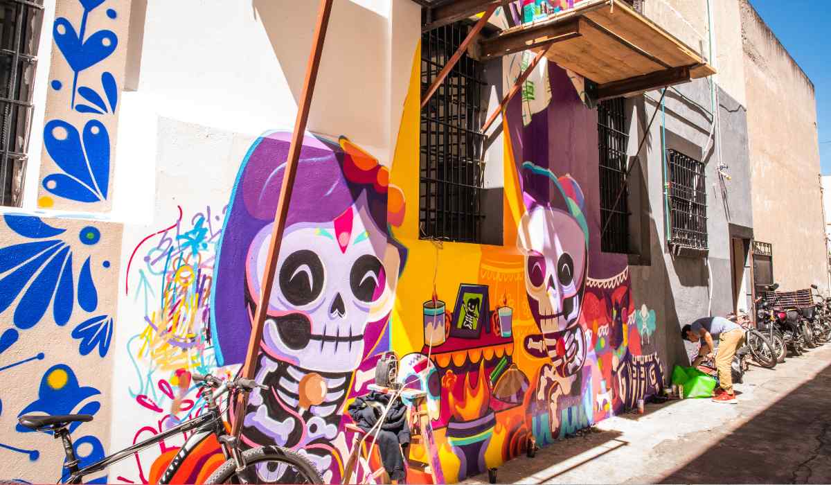 Coloridos murales dan vida y magia a las calles de Toluca 