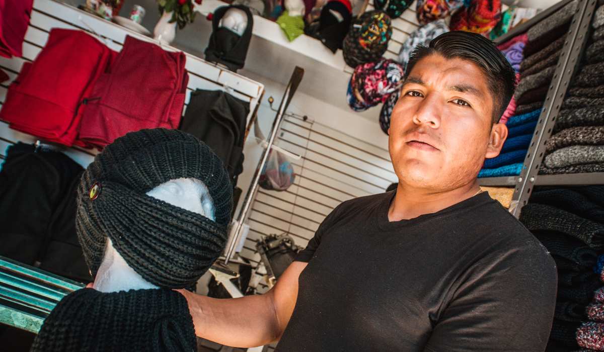 Productores de San Cristóbal Huichochitlán se ven amenazados por la venta de producto chino