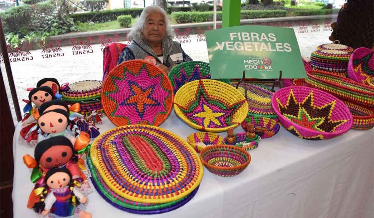 Bazar de Artesanías por Temporada Navideña en Toluca: ¡Apoya lo local!