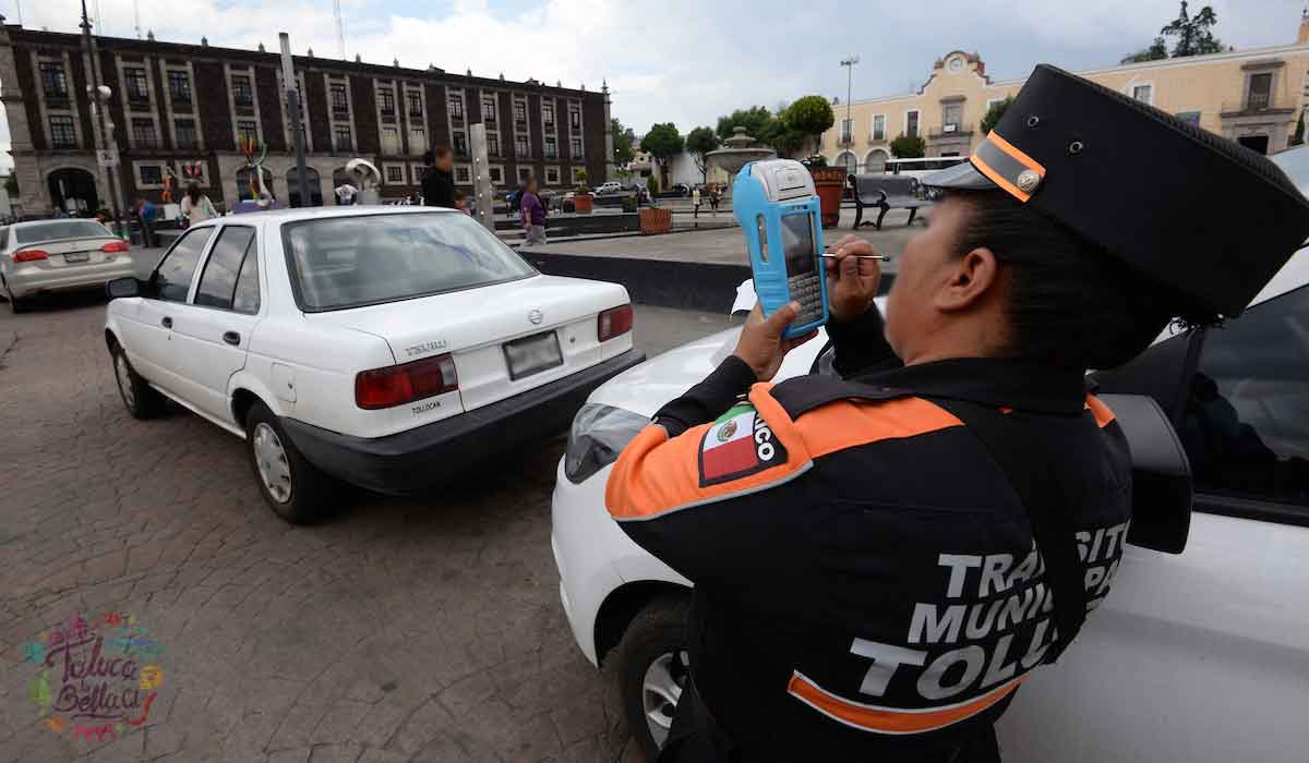 ¡Suspenden multas de tránsito en varios municipios del Edoméx!
