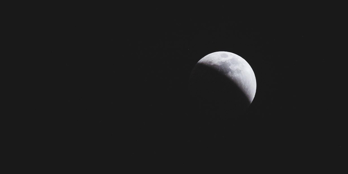 Eclipse Lunar 2022 ¿Por qué se le llama luna de Sangre?