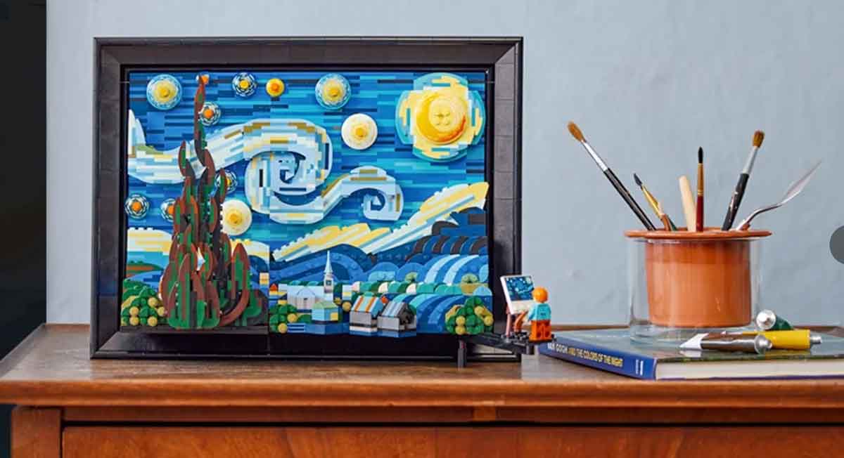 LEGO lanza la noche estrellada hasta con mini Van Gogh incluido