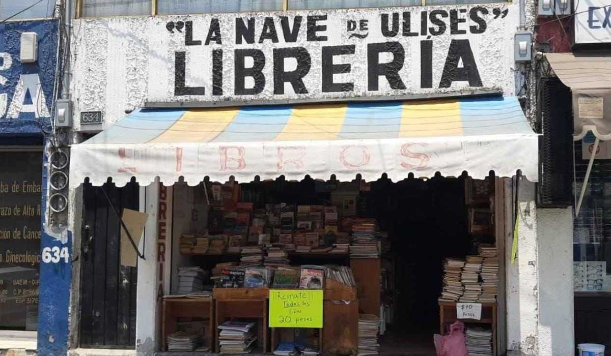 Viral - Librería de Metepec remata sus libros para poder pagar la renta