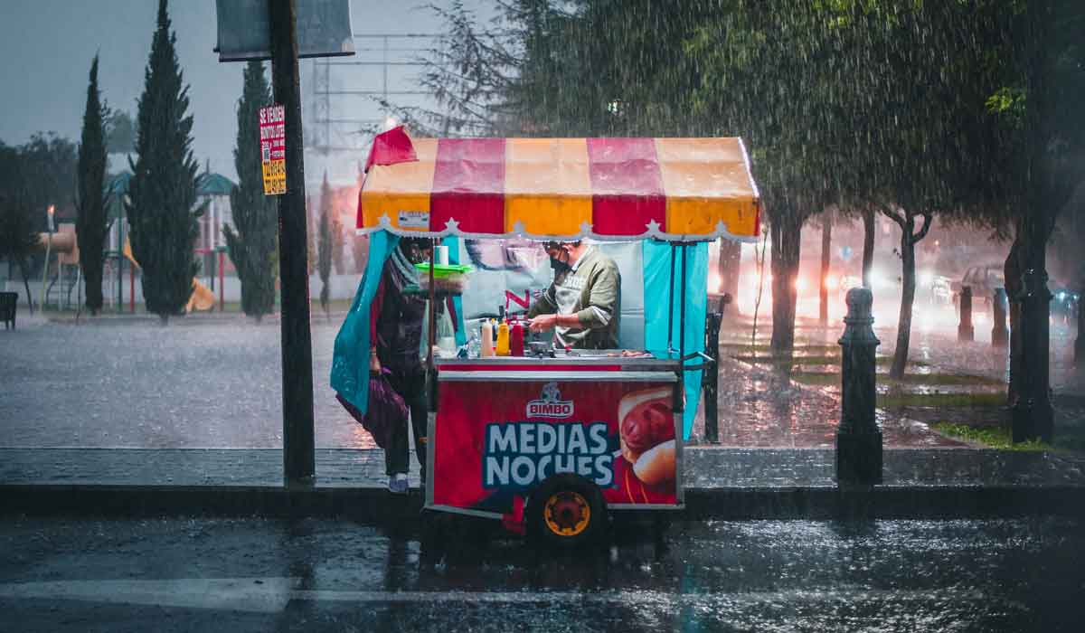 Esta temporada de lluvias en Toluca, ¡sigue estas recomendaciones y protégete!