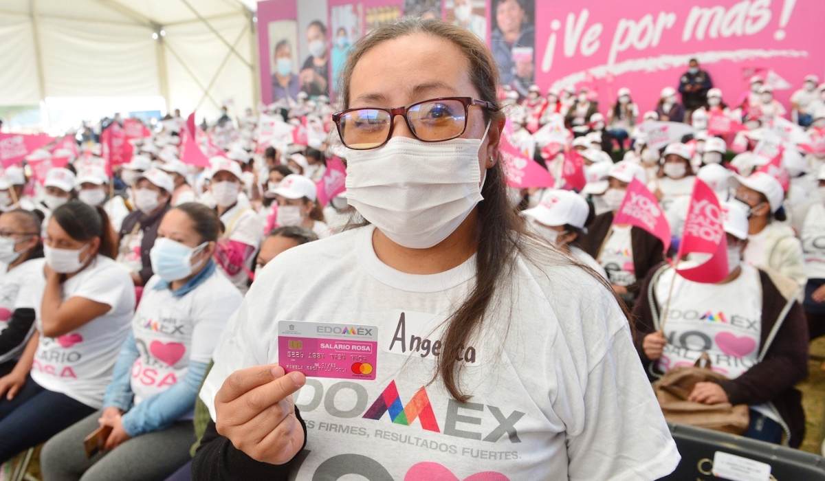 Mujeres mexiquenses celebran el 10 de mayo recibiendo su Salario Rosa 2022