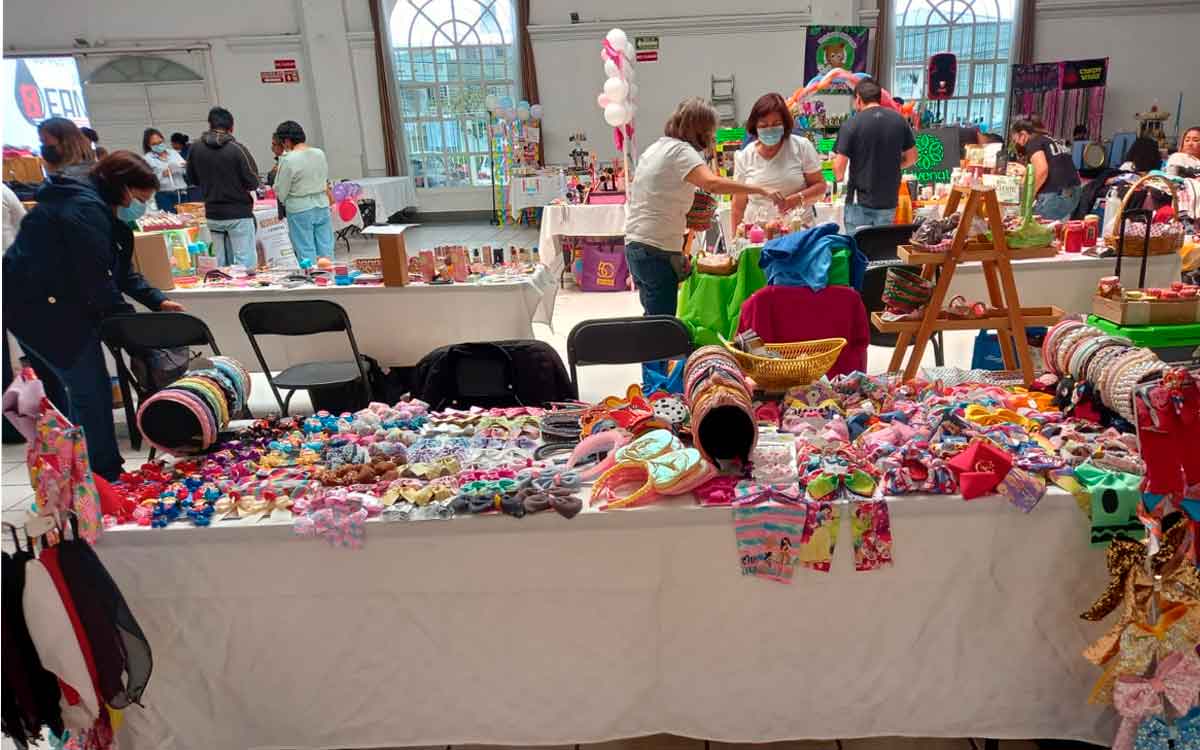 Queen´s: Mujeres y nenis realizan gran bazar emprendedor en Toluca