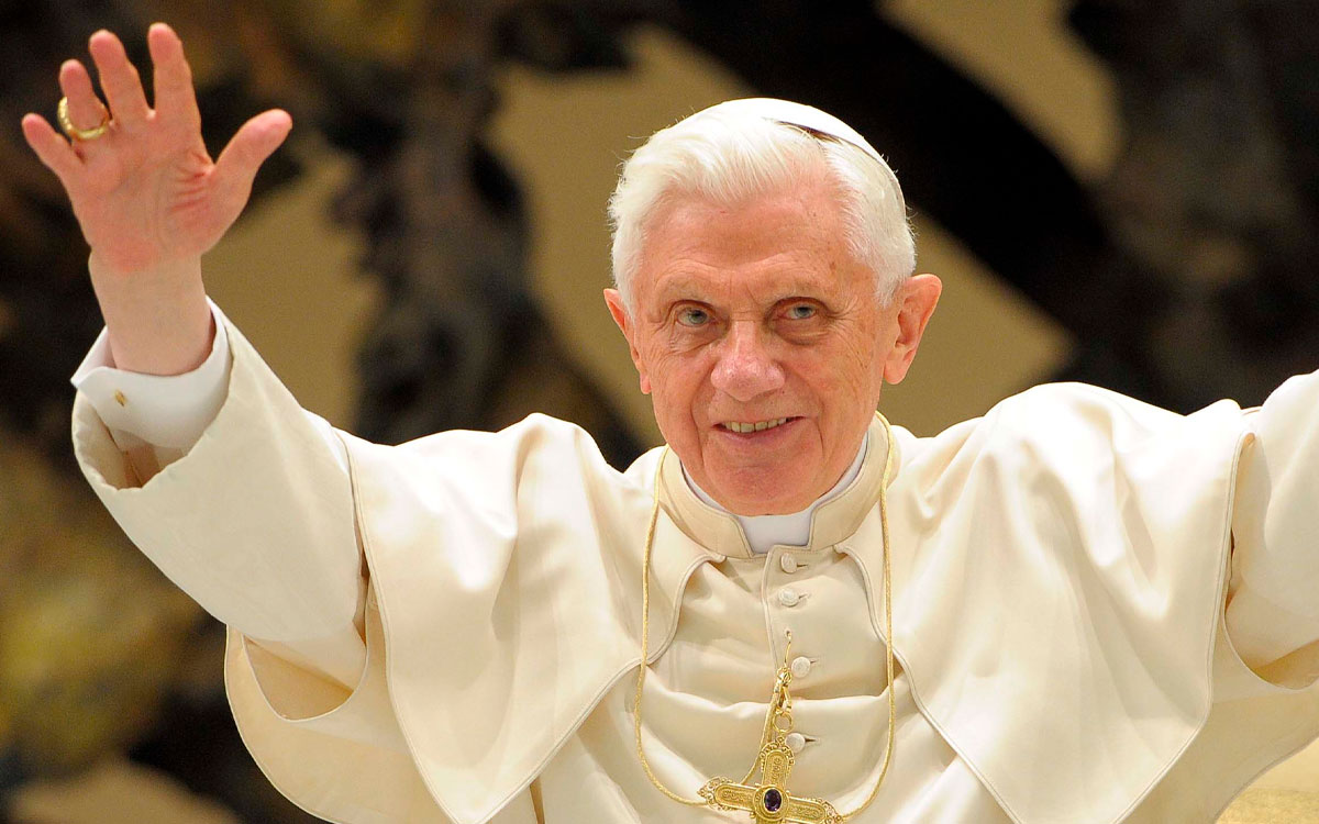 Anuncian posible muerte del Papa Benedicto XVI a sus 95 años de edad