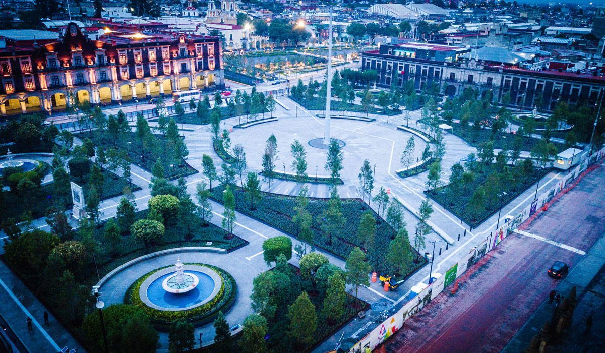 Dale un vistazo a la nueva y espectacular Plaza de los Mártires en Toluca, ¡Está casi lista para recibirte! Entérate cuándo la inauguran.