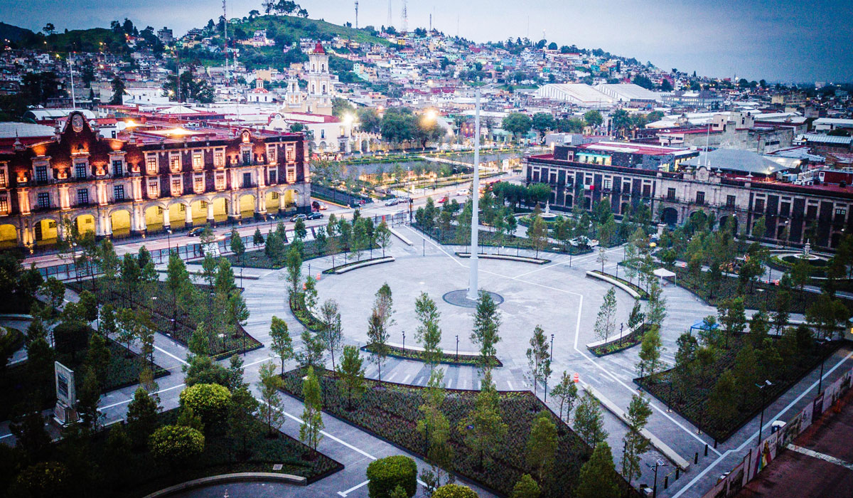 Dale un vistazo a la nueva y espectacular Plaza de los Mártires en Toluca, ¡Está casi lista para recibirte! Entérate cuándo la inauguran.