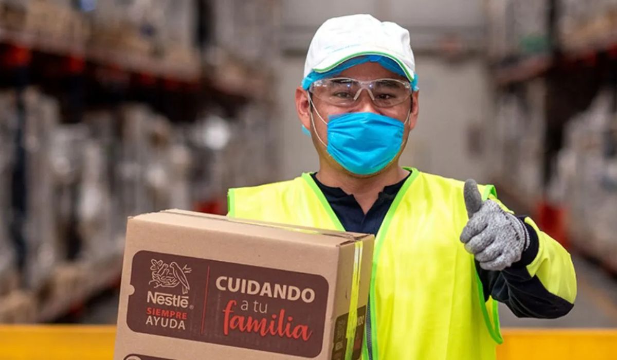 ¿Cuánto gana mensualmente un empleado de Nestlé en Toluca? 