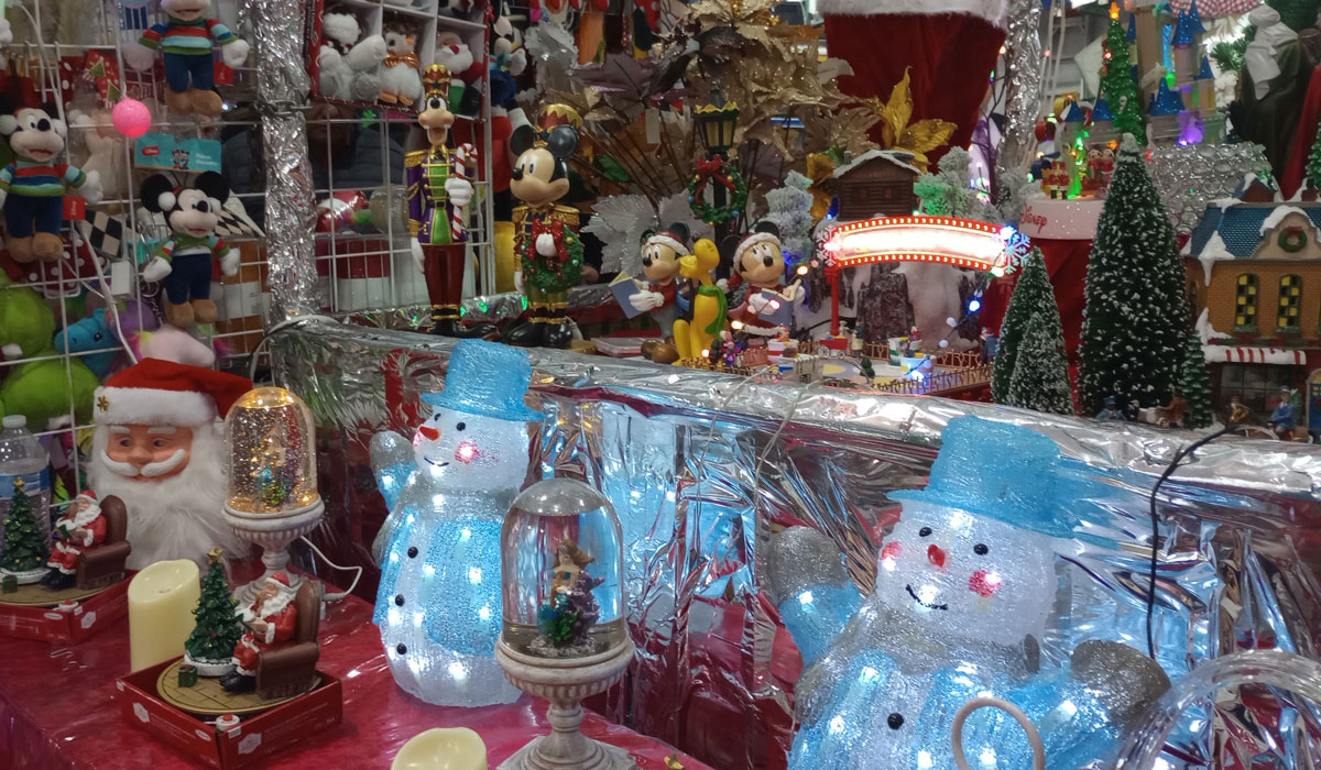 La Navidad está por llegar y si te faltan adornos, visita el Bazar Navideño de la Venustiano Carranza; ¡encuentra lo mejor y a buen precio!