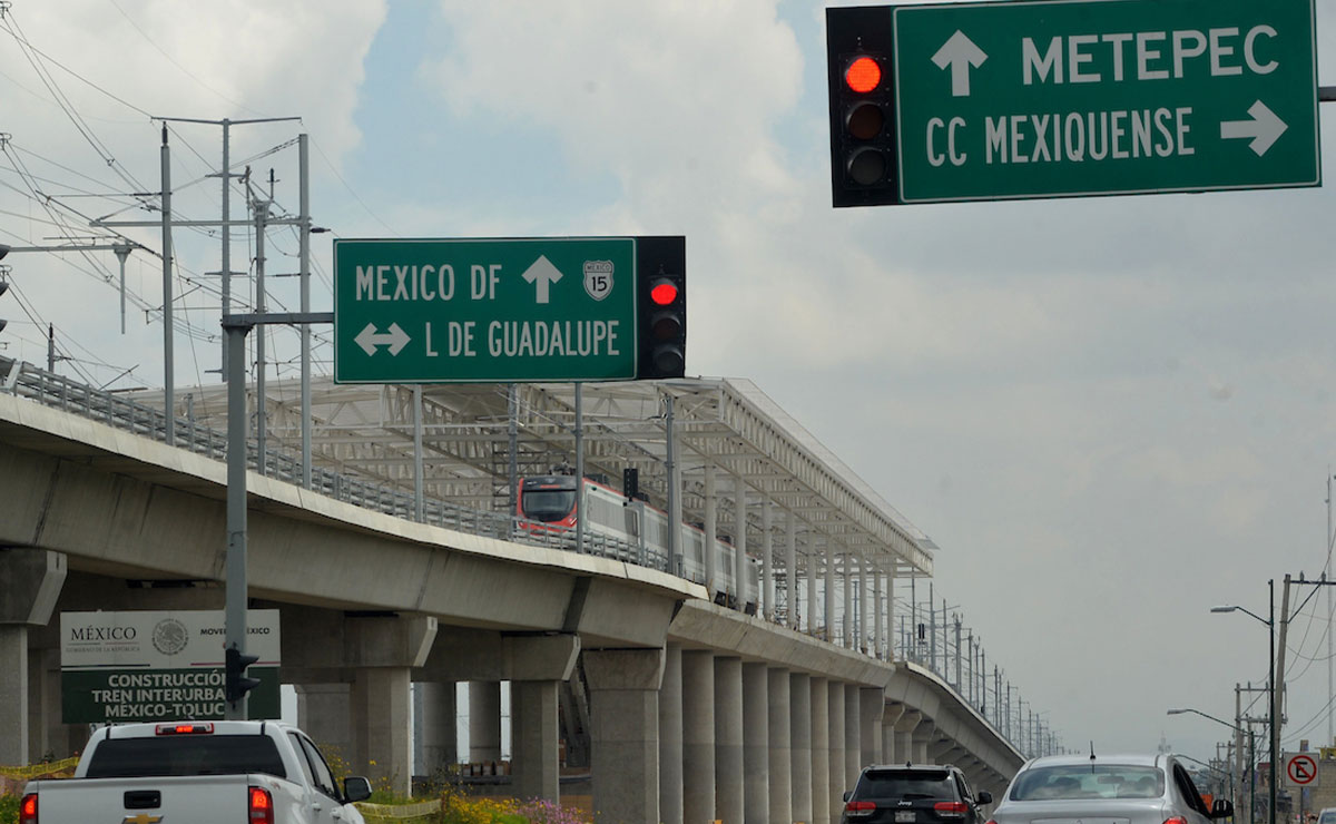 ¡AMLO se equivocó! Tren interurbano México-Toluca no estará listo para el 2023