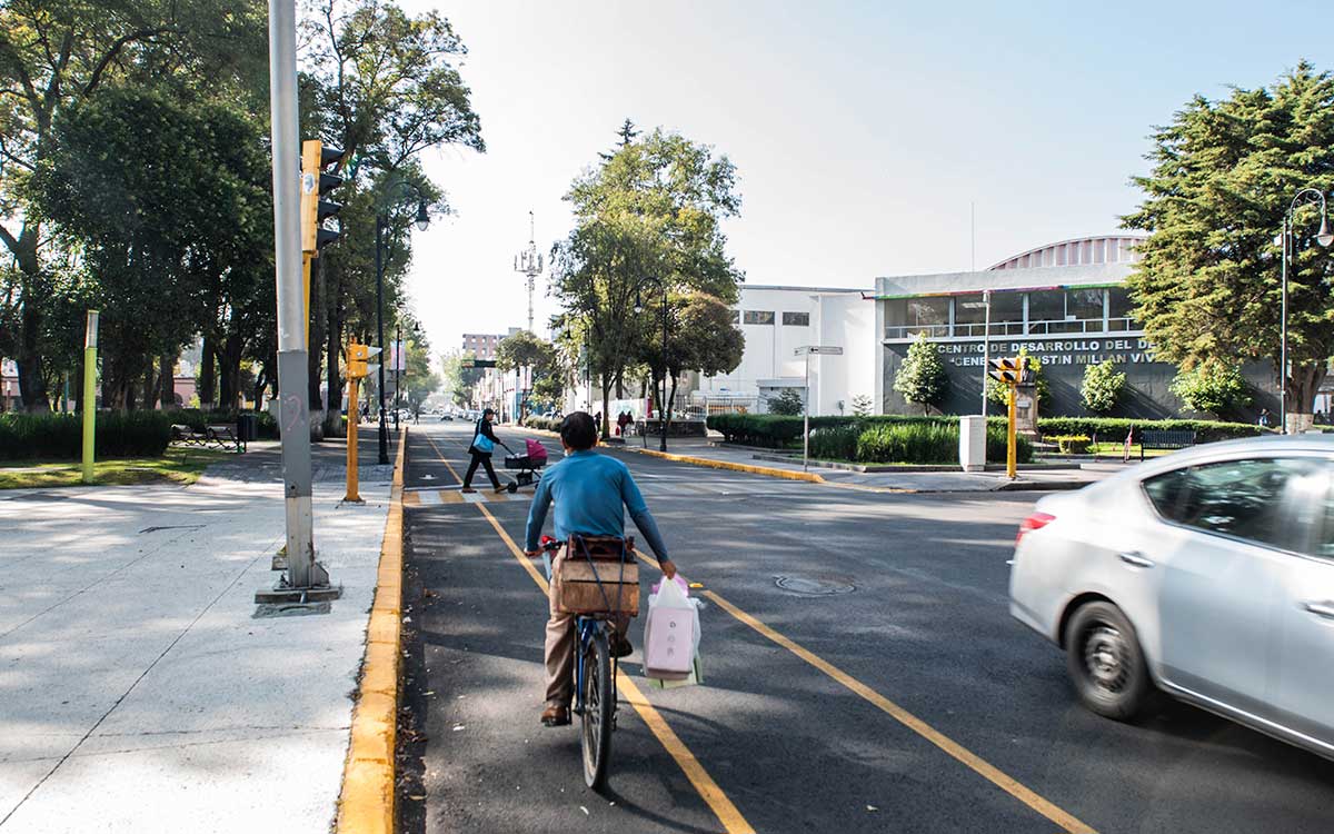 ¿Y la ciclovía? Autoridades desaparecen tramo ciclista en Centro de Toluca