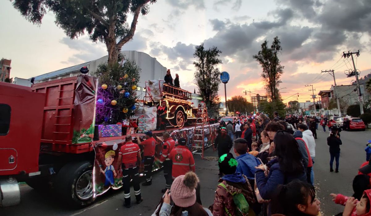¡Es hermoso!, Así inicio el Desfile Navideño Toluca 2022