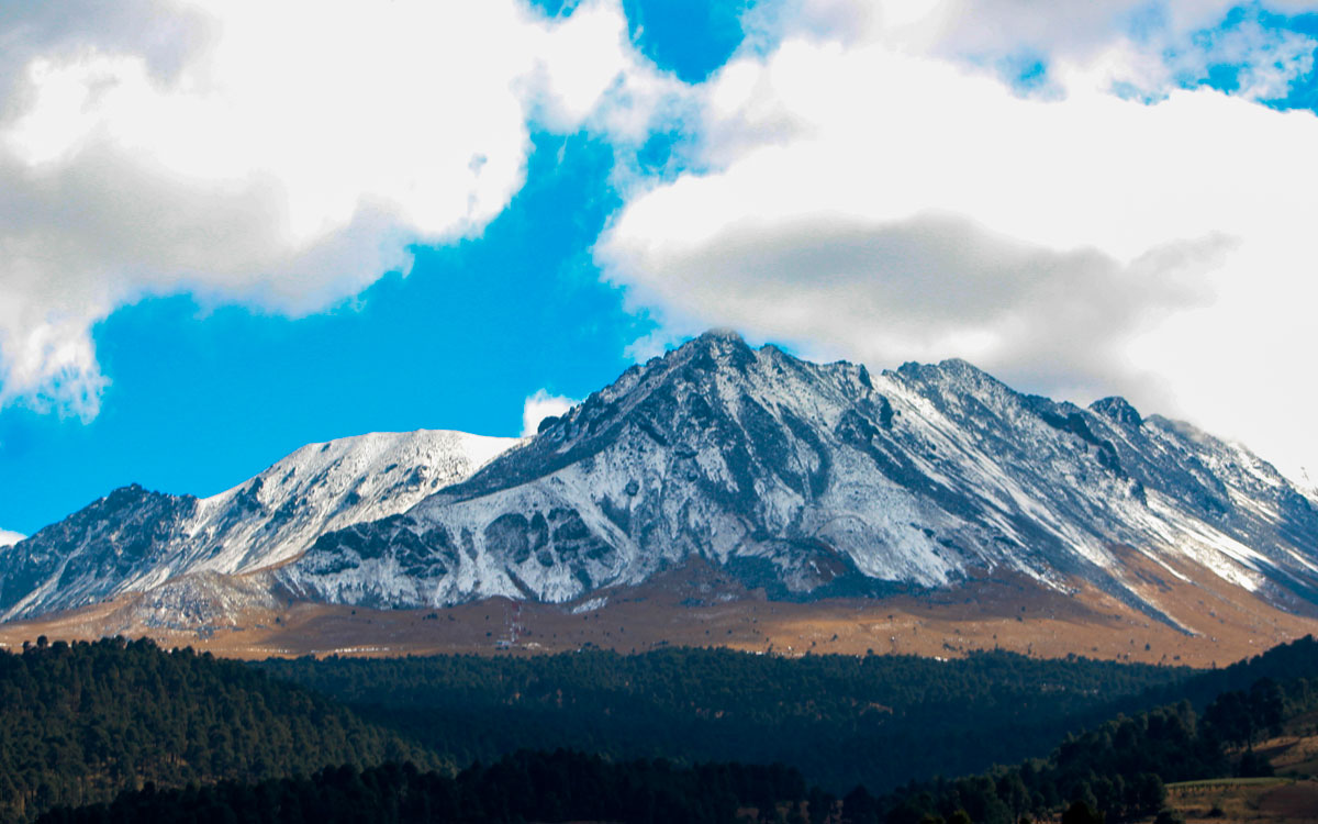 ¿Pensabas ir al Nevado de Toluca en estos días? Ya no podrás visitar el cráter por esta razón