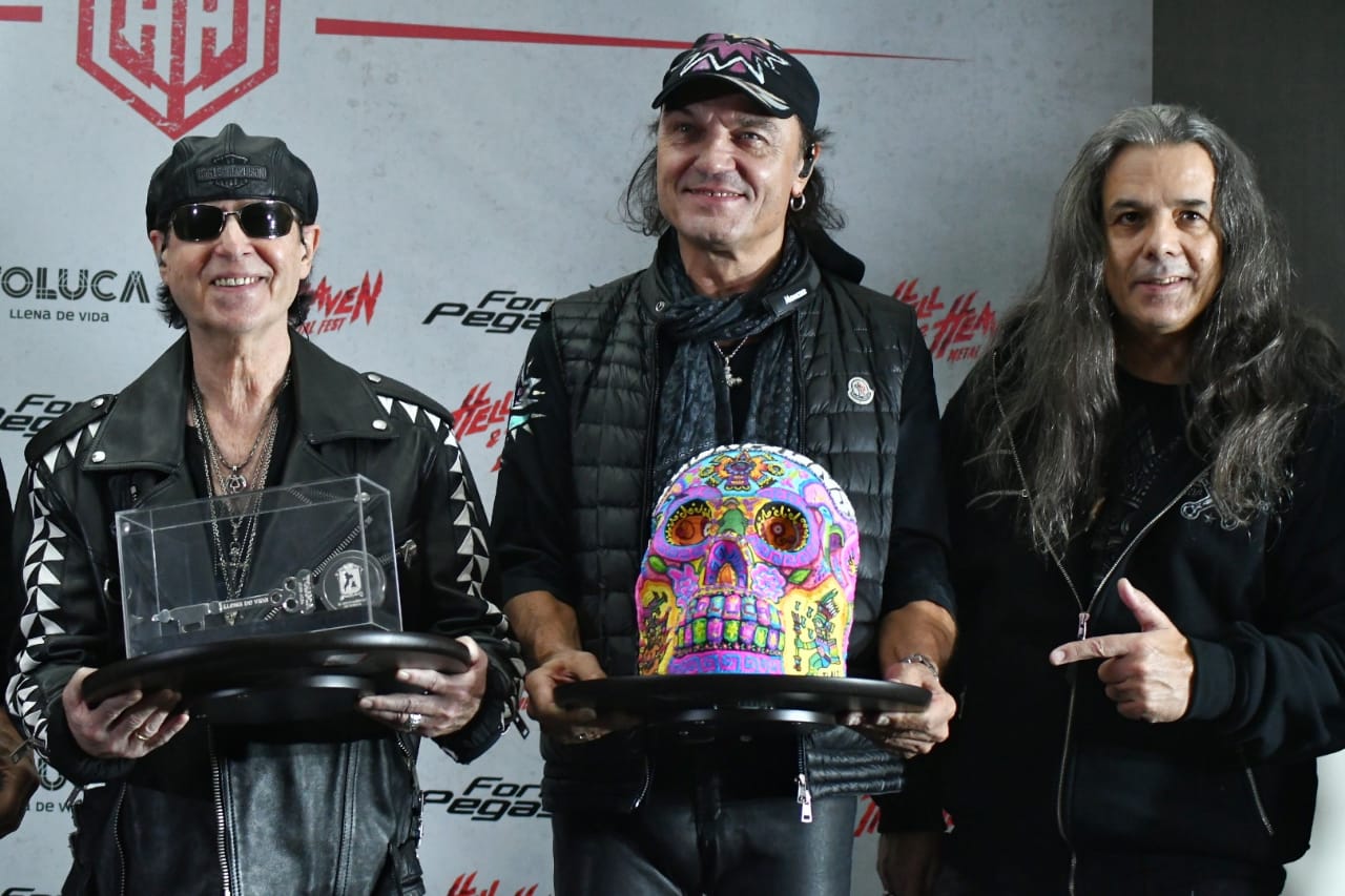 La banda Scorpions recibe la llave de la ciudad de Toluca