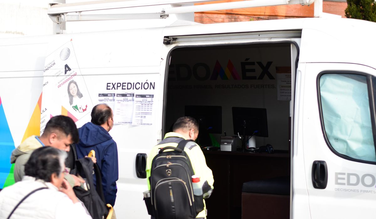 ¿Cuándo y dónde estarán las unidades móviles de la licencia de conducir en Toluca?