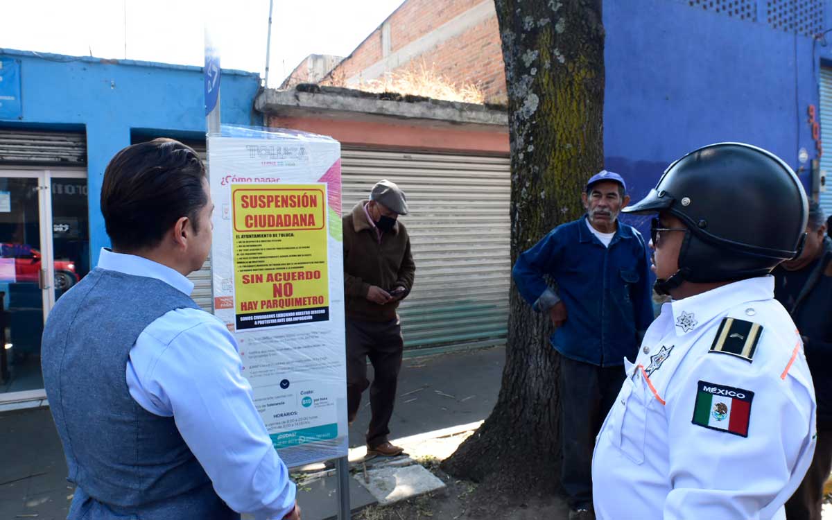 ¡Se arma en grande! Vecinos de Toluca clausuran parquímetros virtuales