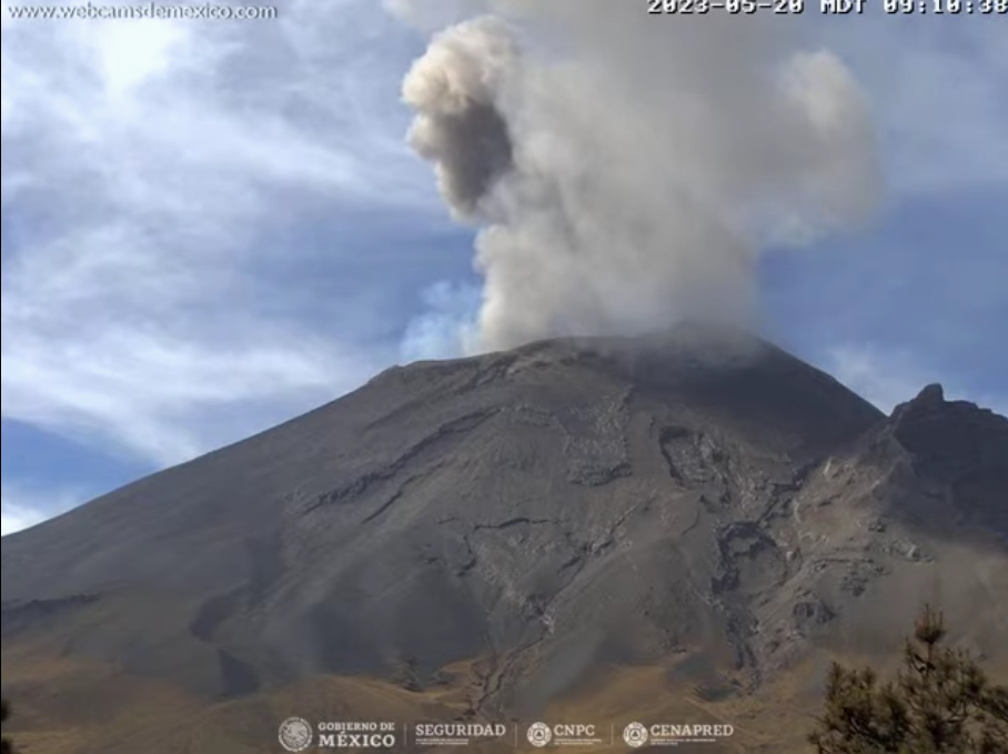 imagen de bombas de lava y exhalaciones del popocatepetl